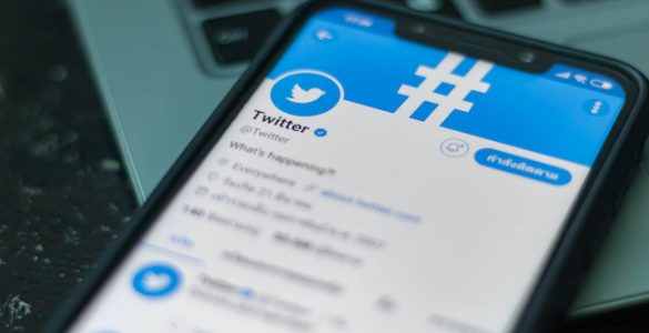 Twitter lance Birdwatch pour que ses utilisateurs luttent eux-mêmes contre la désinformation