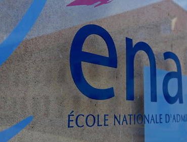 Suppression de l’ENA : vers un renoncement d’Emmanuel Macron ?