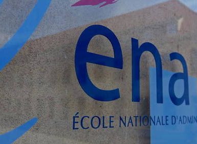 Suppression de l’ENA : vers un renoncement d’Emmanuel Macron ?