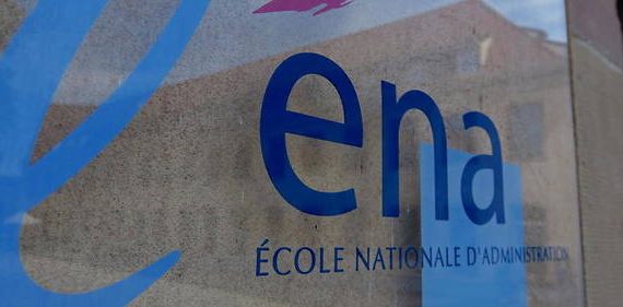 Suppression de l’ENA : vers un renoncement d’Emmanuel Macron ?