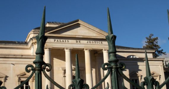 Lot. Ils ne savaient pas écrire pour déclarer les revenus, mais pour toucher le RSA "oui"