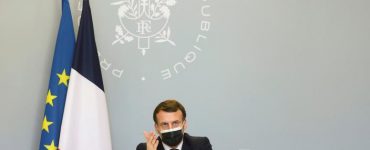 Covid-19 : Macron propose de transférer 3 à 5% des vaccins à l'Afrique