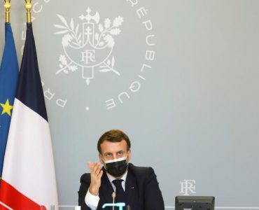 Covid-19 : Macron propose de transférer 3 à 5% des vaccins à l'Afrique