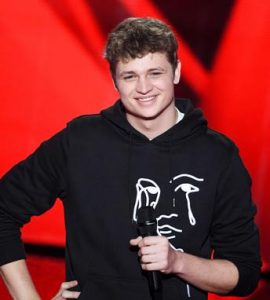 «The Voice»: des tweets racistes et homophobes refont surface, The Vivi présente ses excuses