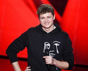 «The Voice»: des tweets racistes et homophobes refont surface, The Vivi présente ses excuses
