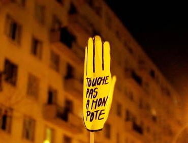« Avenue du criminel Bugeaud » : l’opération coup de poing de SOS Racisme à Paris