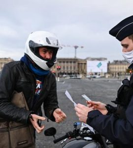 L'exécutif renonce finalement à l'attestation de sortie en journée