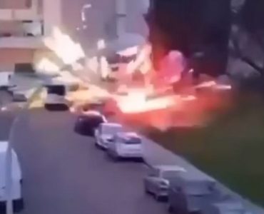 VIDEO. Nîmes : des tirs de mortier contre un fourgon de CRS au Chemin Bas d'Avignon