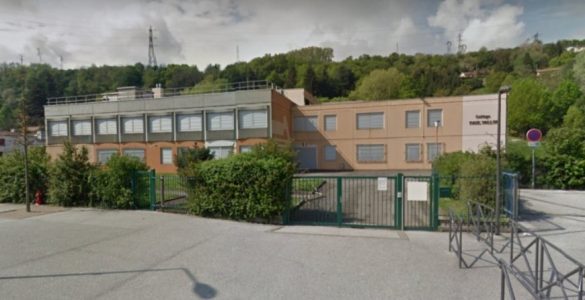 Près de Lyon : une enseignante reçoit trois coups de poing d’une élève, ses collègues exercent leur droit de retrait