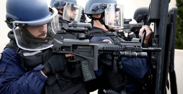 Hausse des incivilités contre les élus: des formations développées par le RAID et le GIGN bientôt en place