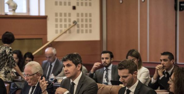 Régionales : en Bourgogne-Franche-Comté, le LR Platret s’allie avec Dupont-Aignan et flirte avec le RN