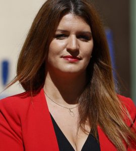 Harcèlement de rue : Marlène Schiappa annonce le lancement d'un baromètre pour faire émerger des "zones rouges"