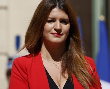 Harcèlement de rue : Marlène Schiappa annonce le lancement d'un baromètre pour faire émerger des "zones rouges"