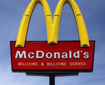 McDonald's visé par un procès à 10 milliards de dollars pour discrimination