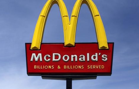 McDonald's visé par un procès à 10 milliards de dollars pour discrimination