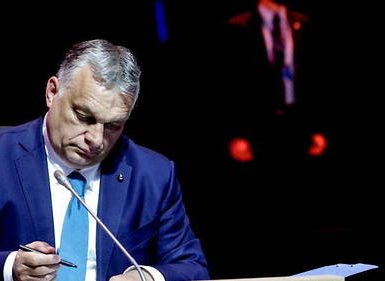 Israël : Viktor Orban pose une muselière sur l’UE