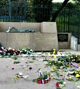 Un mémorial de la déportation saccagé à Marseille