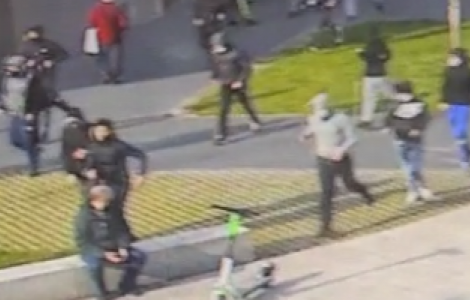 Un policier en civil lynché par des dizaines de jeunes alors qu’il rentrait chez lui à Saint-Gilles!