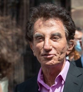 Tribune pro-pédophilie : au tribunal, Jack Lang en prend pour son grade