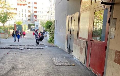 «Ils vendent sous les yeux des bouts de chou» : à Saint-Ouen, les dealeurs font leur business devant la crèche