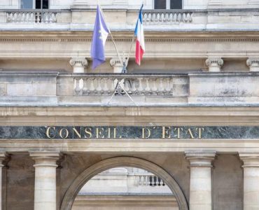 Suppression de l'instruction en famille : comment le Conseil d'État a déclaré son inconstitutionnalité... avant de se rétracter