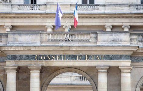 Suppression de l'instruction en famille : comment le Conseil d'État a déclaré son inconstitutionnalité... avant de se rétracter