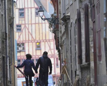 Le Mans. À 69 ans, le Manceau, ceinture noire, défend son épouse agressée en pleine rue