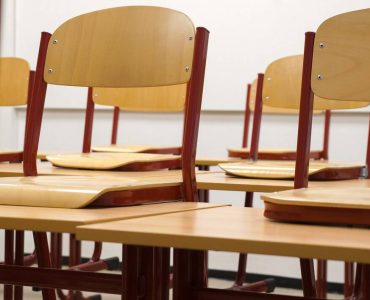 Aux Antilles et à La Réunion, l’illettrisme chez les jeunes est plus élevé qu’en métropole selon un rapport
