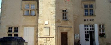 À Ruch, le maire refuse de remplacer la plaque où est inscrit « assassiné par les Boches »