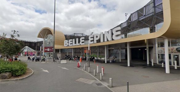 Thiais : Une femme de 92 ans traînée par terre pour ses deux colliers, deux hommes interpellés