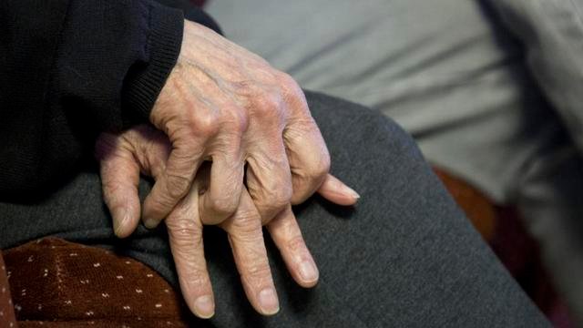 Un demi-million de seniors en situation de «mort sociale», selon une étude