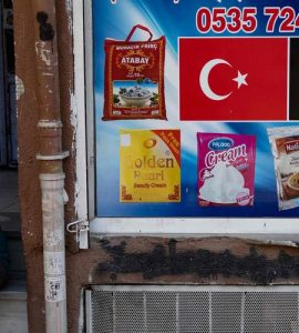 « On vit dans la peur » : autrefois accueillante, la Turquie se retourne contre les migrants
