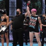 États-Unis : la combattante transgenre Alana McLaughlin, qui fut militaire avant son changement de sexe, remporte ses débuts en MMA face à la Française Céline Provost