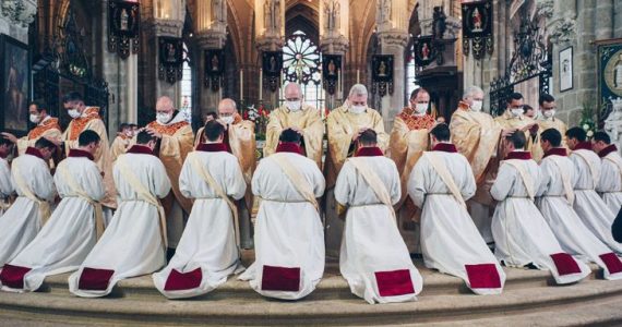 Communauté Saint-Martin, l’avenir de l’Église de France ?