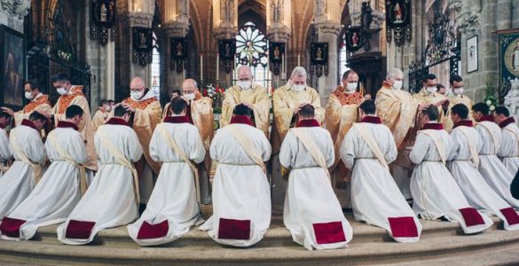 Communauté Saint-Martin, l’avenir de l’Église de France ?