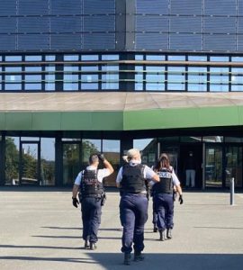 Essonne : intrusion au lycée Mandela à Etampes, violences contre le proviseur et un surveillant