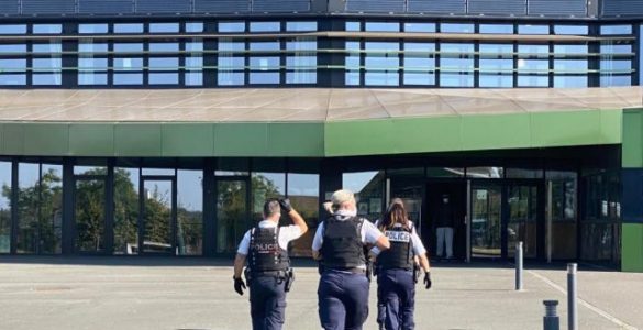 Essonne : intrusion au lycée Mandela à Etampes, violences contre le proviseur et un surveillant