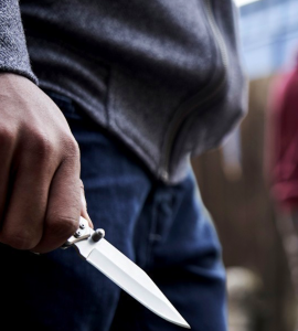 Le Mans. Deux participants aux 24 heures du Mans camions agressés au couteau