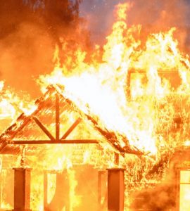 Au Nigeria, un leader chrétien tué à coups de machette, son église et son école incendiées
