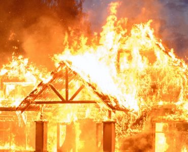 Au Nigeria, un leader chrétien tué à coups de machette, son église et son école incendiées