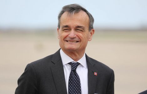 "Intelligence avec une puissance étrangère" : l'ex-ambassadeur Gérard Araud visé par un signalement