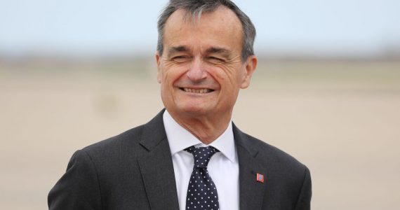"Intelligence avec une puissance étrangère" : l'ex-ambassadeur Gérard Araud visé par un signalement