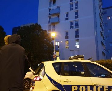 Fusillades en série à Boissy-Saint-Léger : trois hommes condamnés après la découverte d’un arsenal de guerre