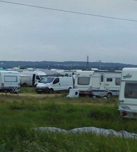 Un rapport dénonce des « discriminations systémiques » envers les gens du voyage