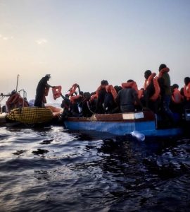 Migrants : Emmanuel Macron veut un nouveau traité UE-Afrique