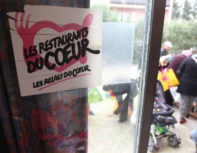 Des bénévoles des Restos du cœur du Var rechignaient à aider les sans papiers et les migrants, ils ont démissionné