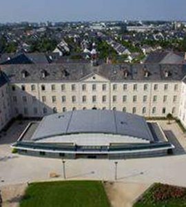 Angers. Armés de couteaux et de matraques, ils viennent régler des comptes au lycée Mongazon
