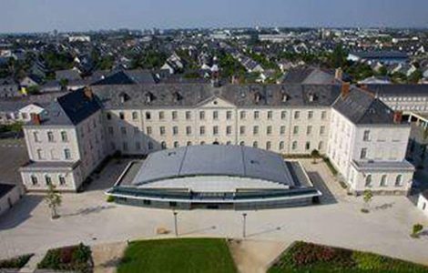 Angers. Armés de couteaux et de matraques, ils viennent régler des comptes au lycée Mongazon