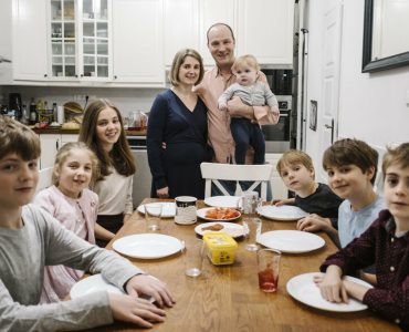 Voyage dans la Hongrie de Viktor Orban : familles, je vous paie…