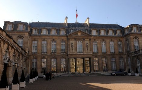 Présidentielle 2022 : Emmanuel Macron en tête des intentions de vote au 1er tour, Éric Zemmour talonne Marine Le Pen pour la deuxième place, selon notre sondage